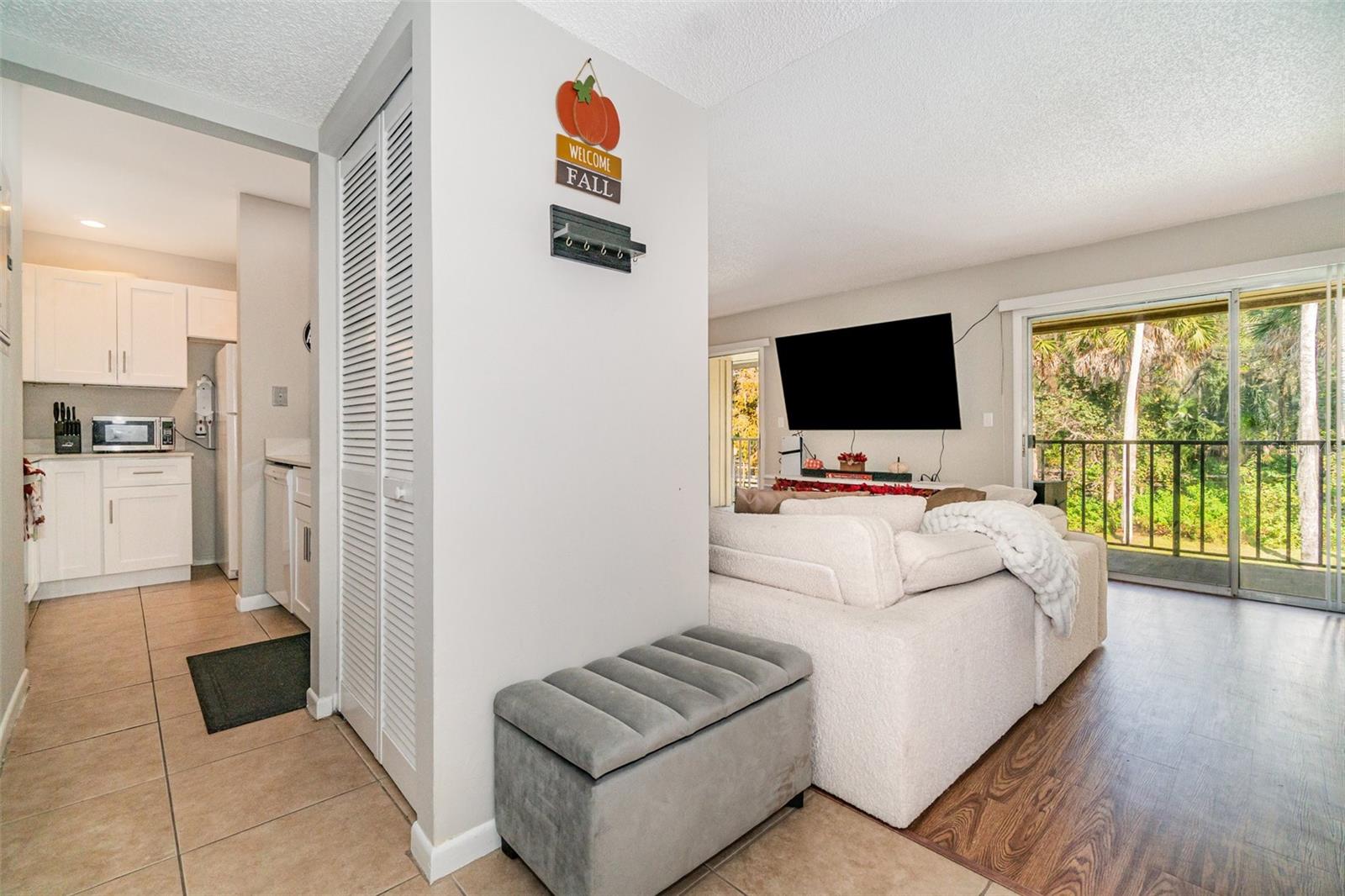 LAKESIDE CONDO APTS - Residential