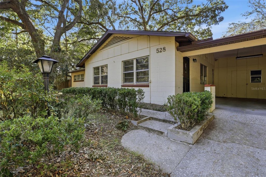 Photo of 528 NW 36th Street, Gainesville, FL 32607 (MLS # GC534300)