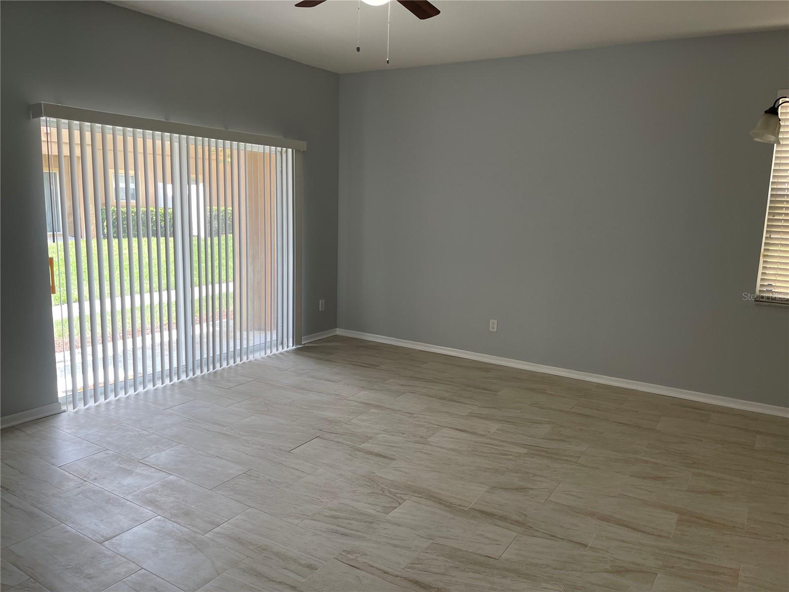 RETREAT AT TWIN LAKES REP - Residential Lease