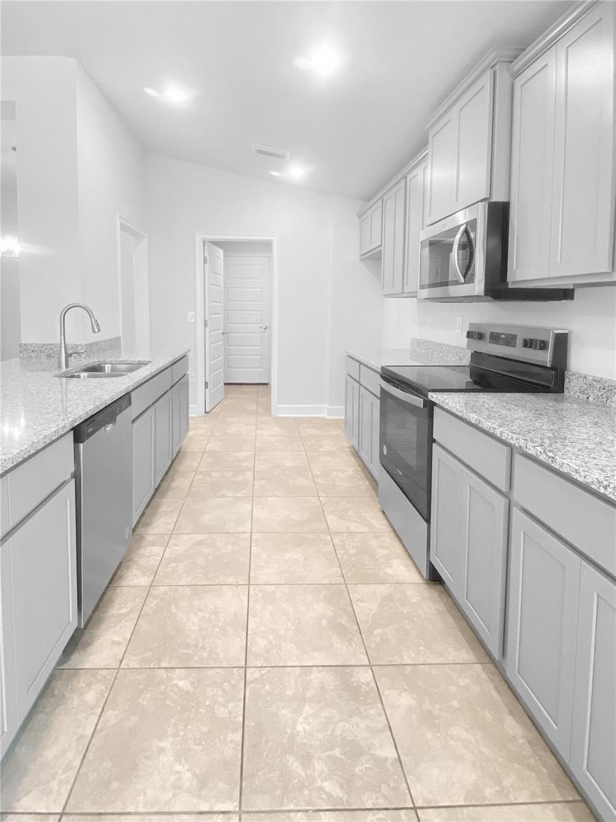 4434 SAGEFIELD DRIVE