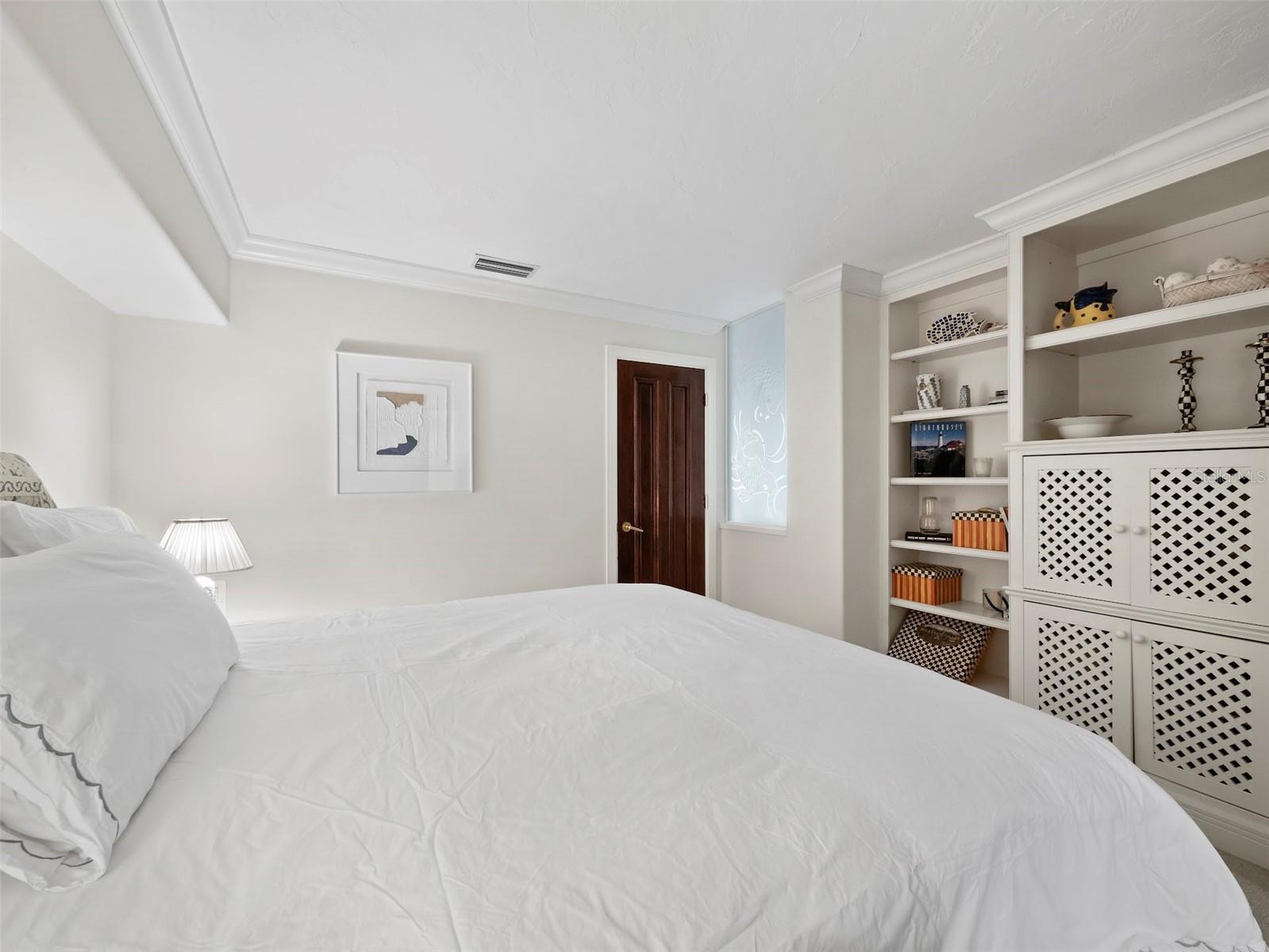 TANGERINE BAY CLUB - Residential