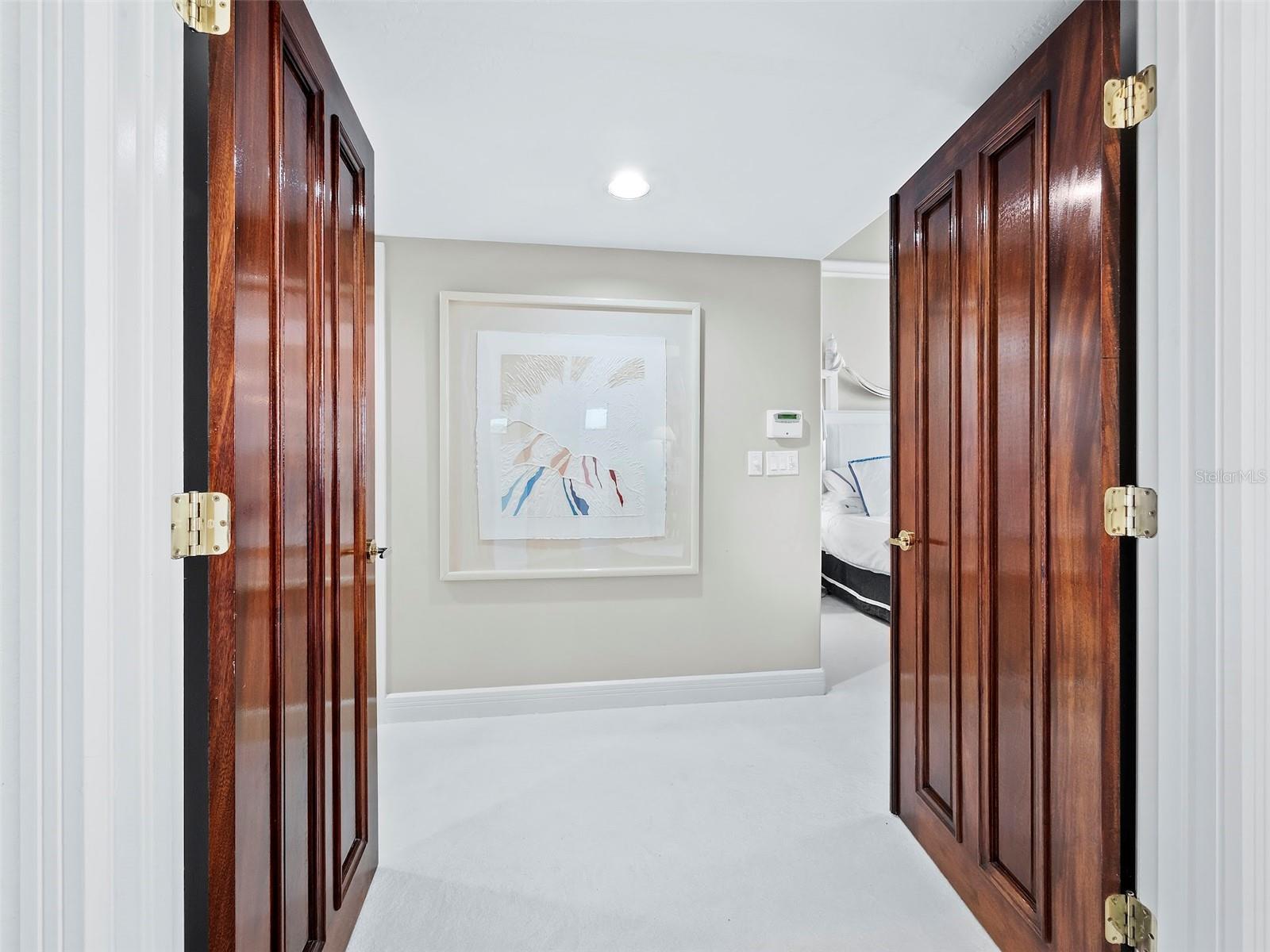 TANGERINE BAY CLUB - Residential