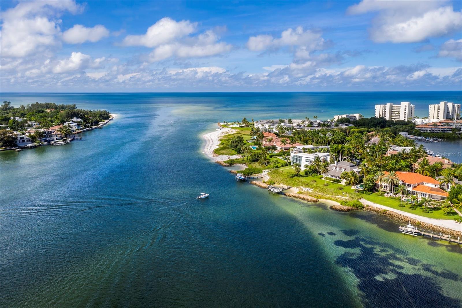 TANGERINE BAY CLUB - Residential