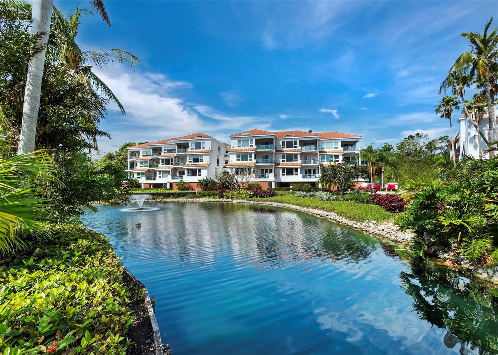 TANGERINE BAY CLUB - Residential