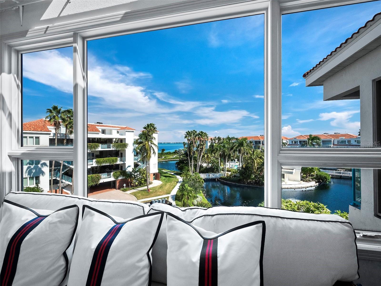 TANGERINE BAY CLUB - Residential