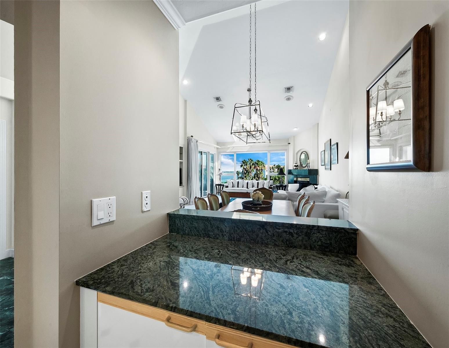 TANGERINE BAY CLUB - Residential