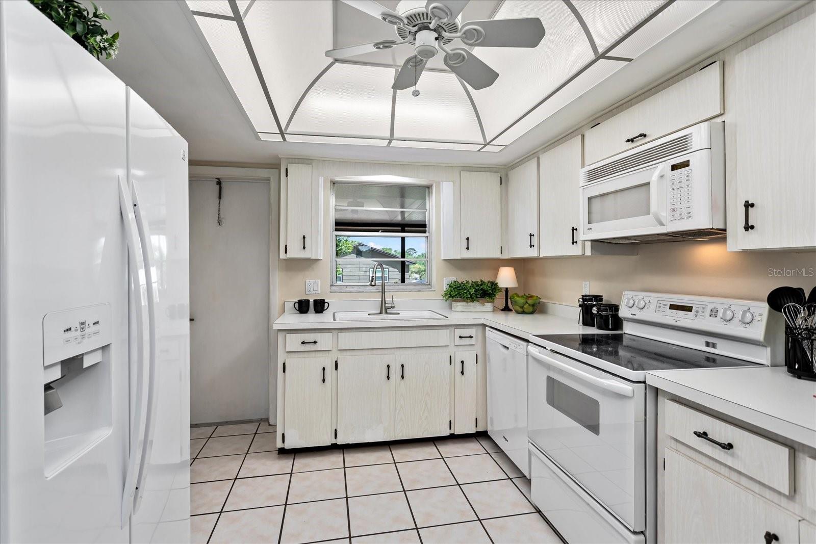 SPRING OAKS UNIT 4 - Residential