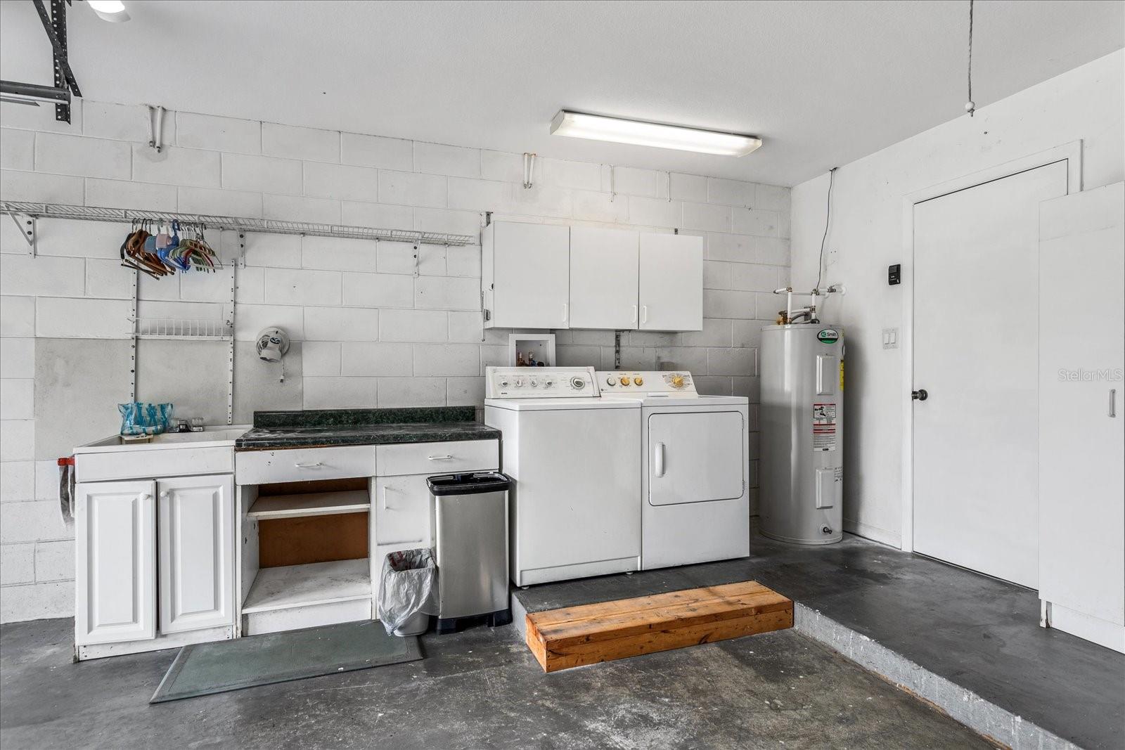 SPRING OAKS UNIT 4 - Residential