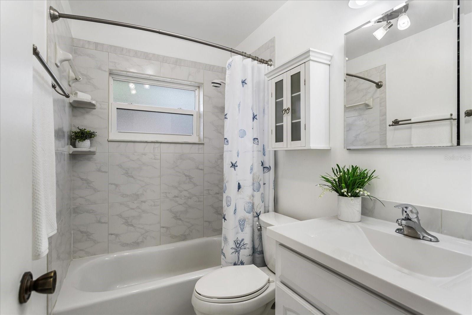 SPRING OAKS UNIT 4 - Residential