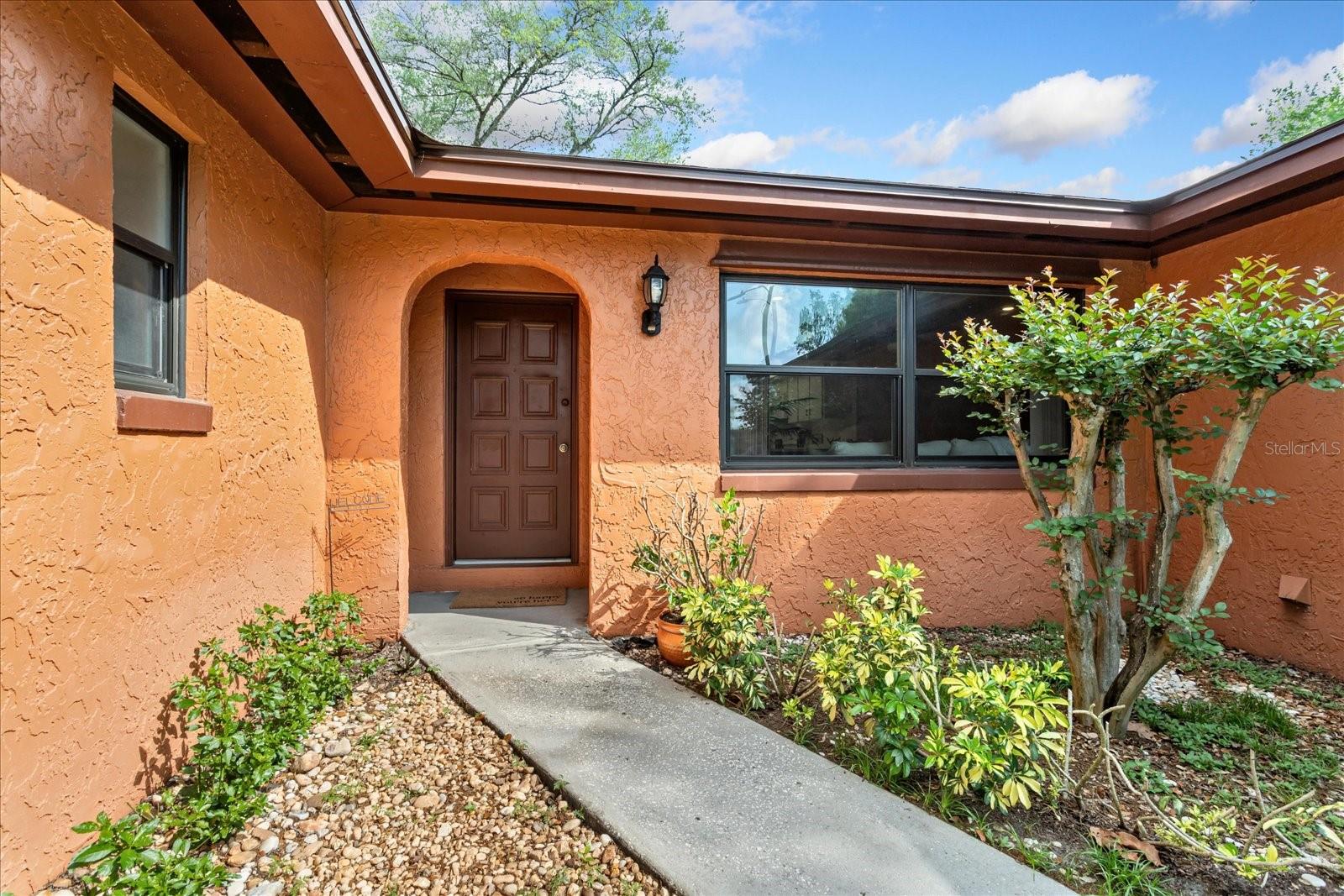 625 MOCKINGBIRD LANE