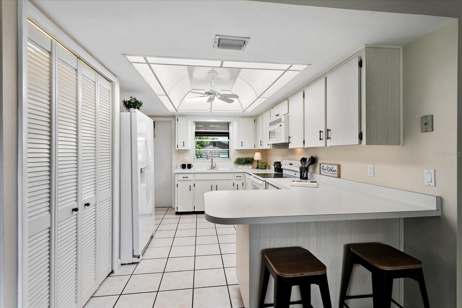 SPRING OAKS UNIT 4 - Residential