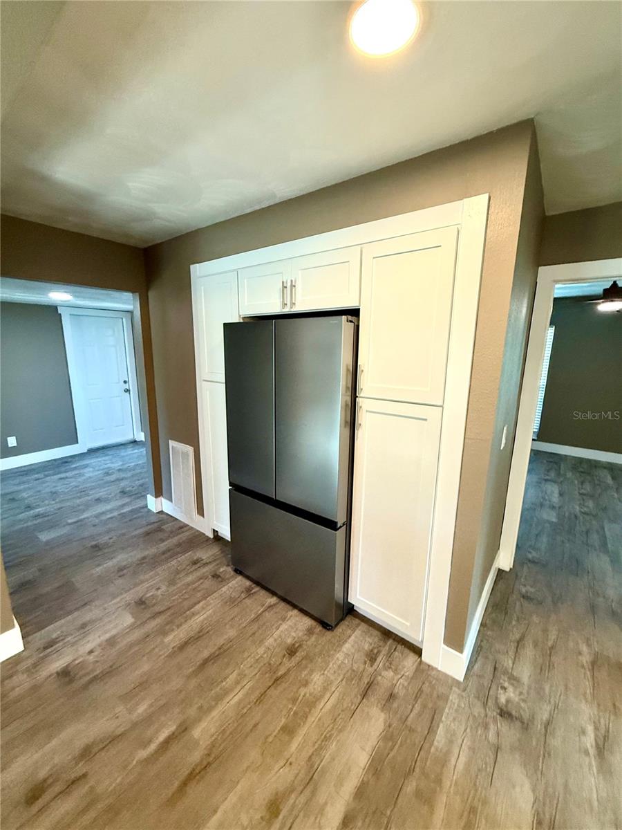 WEST PORT SUB - Residential