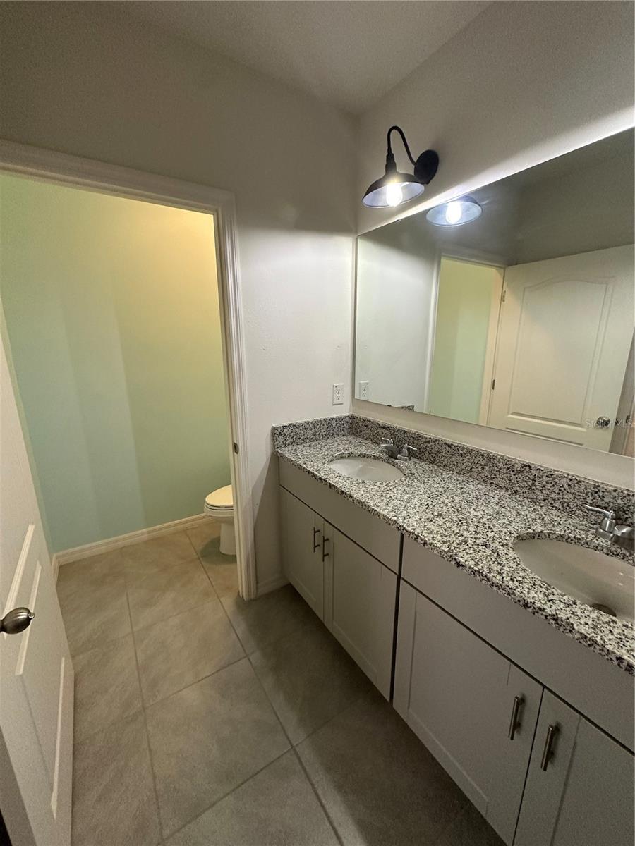 VICTORIA OAKS PH A - Residential