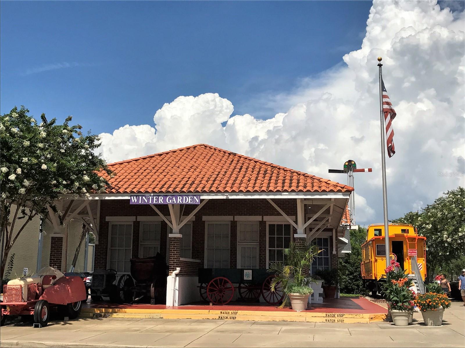 FRIES WINTER GARDEN - Residential