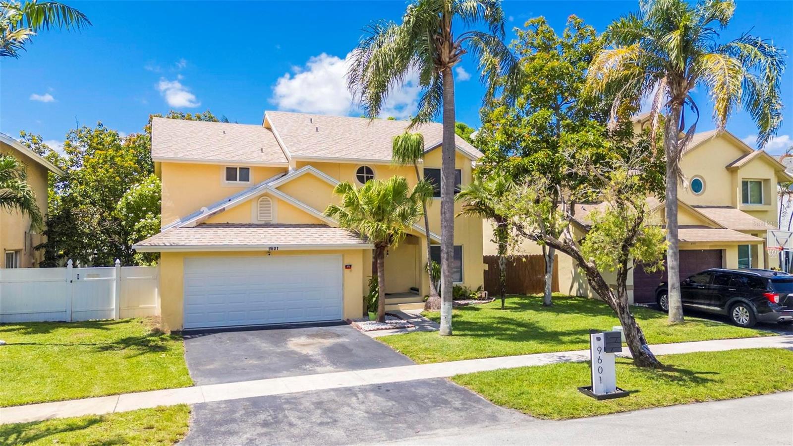 9601 SW 9TH COURT