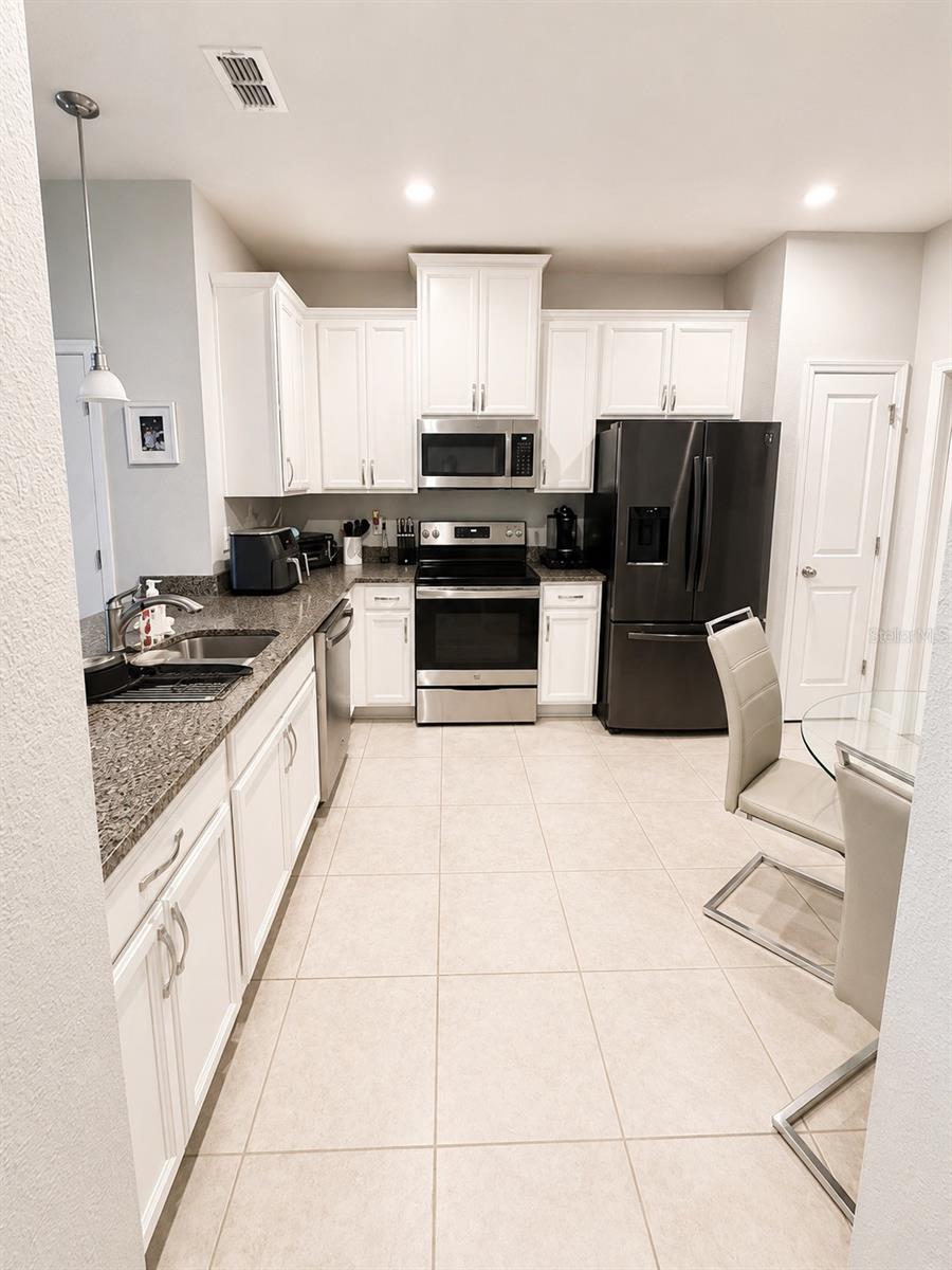 3084 INLET BREEZE WAY