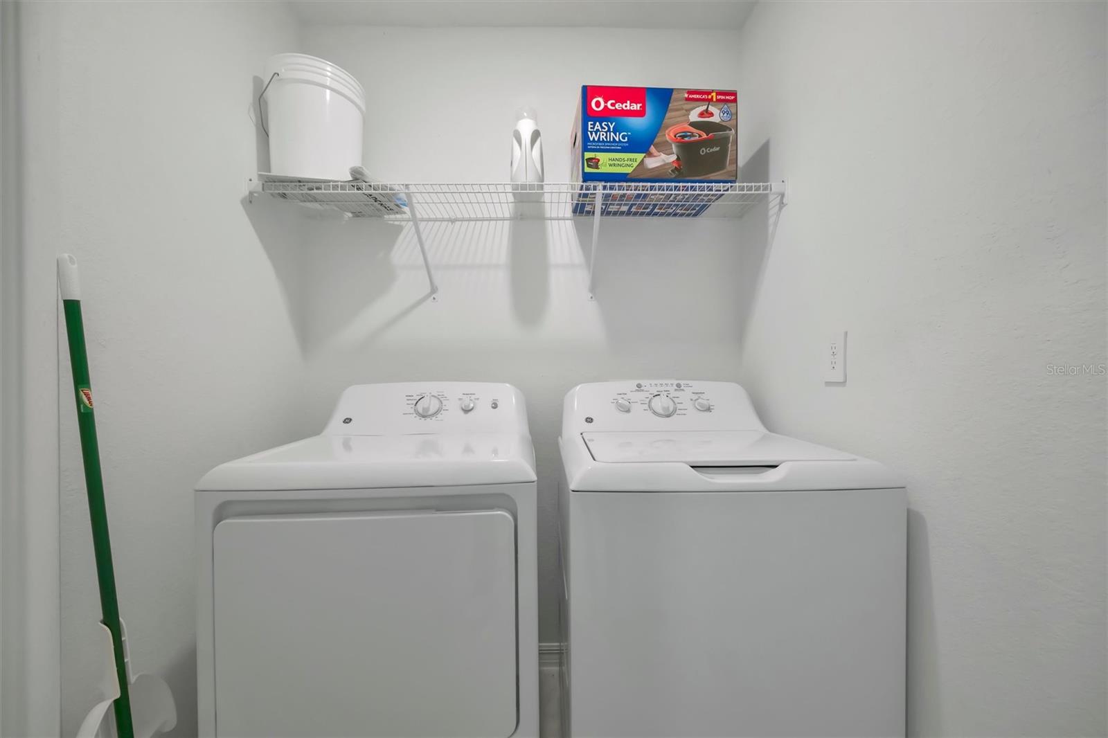 LAKEWOOD NATIONAL - Residential