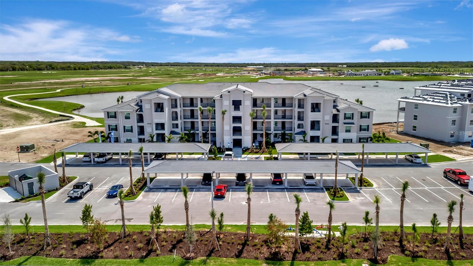 LAKEWOOD NATIONAL - Residential