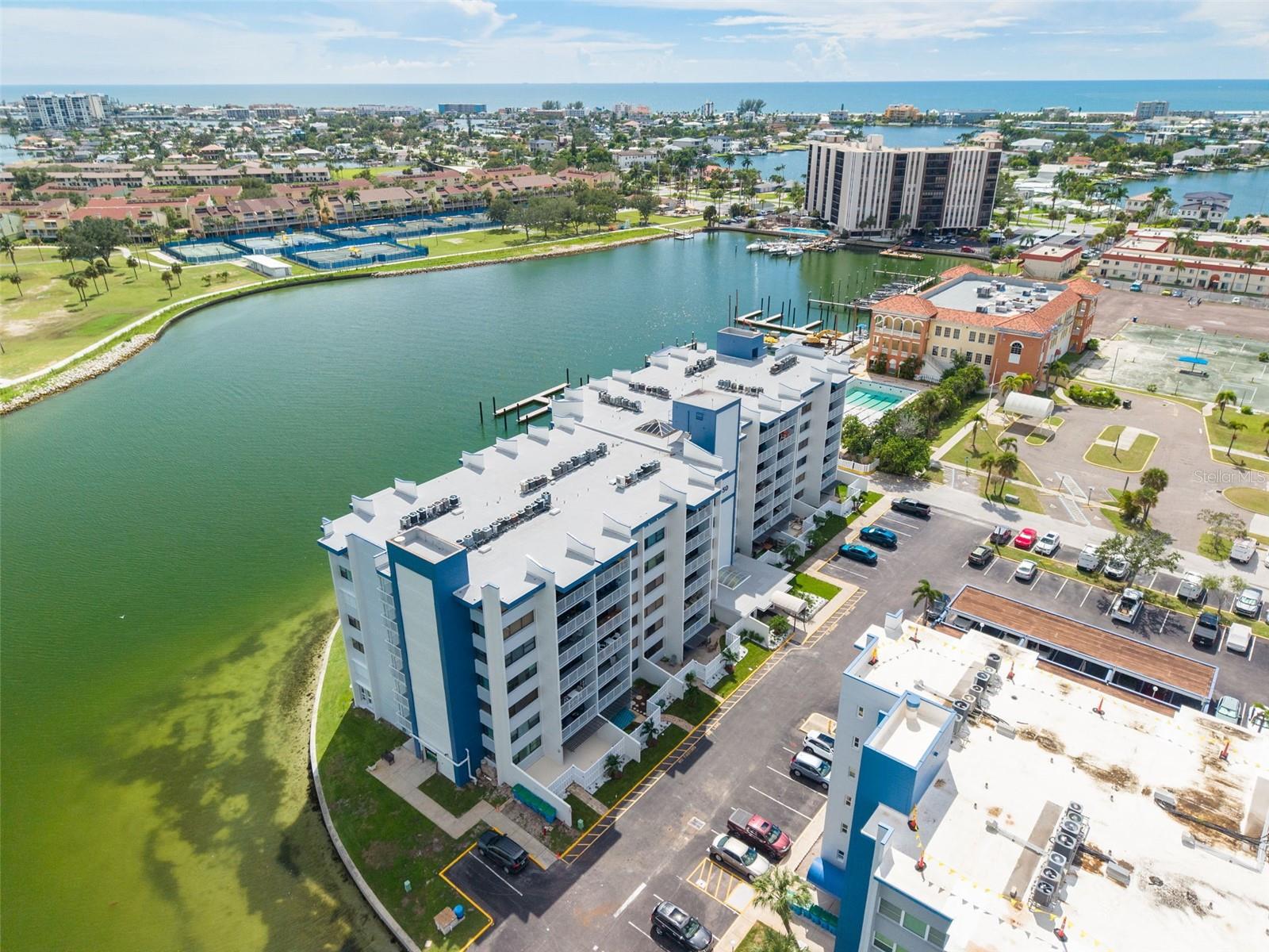 450 TREASURE ISLAND CAUSEWAY 201
