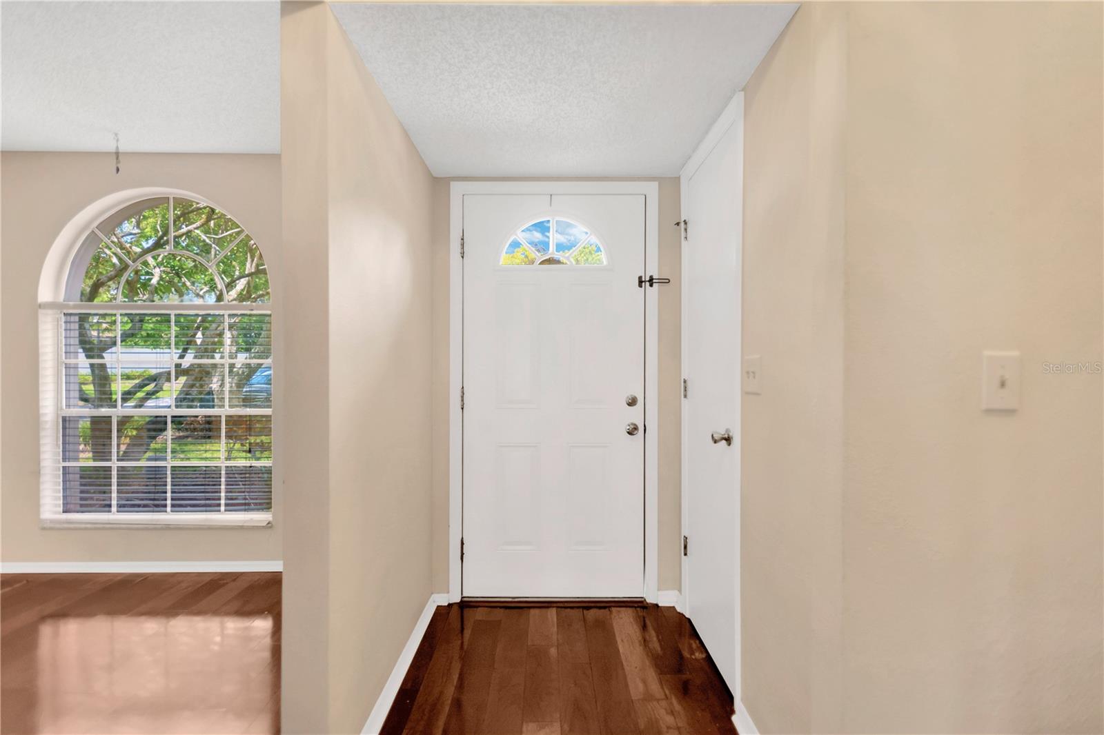 KINGSS COURT TWNHMS - Residential