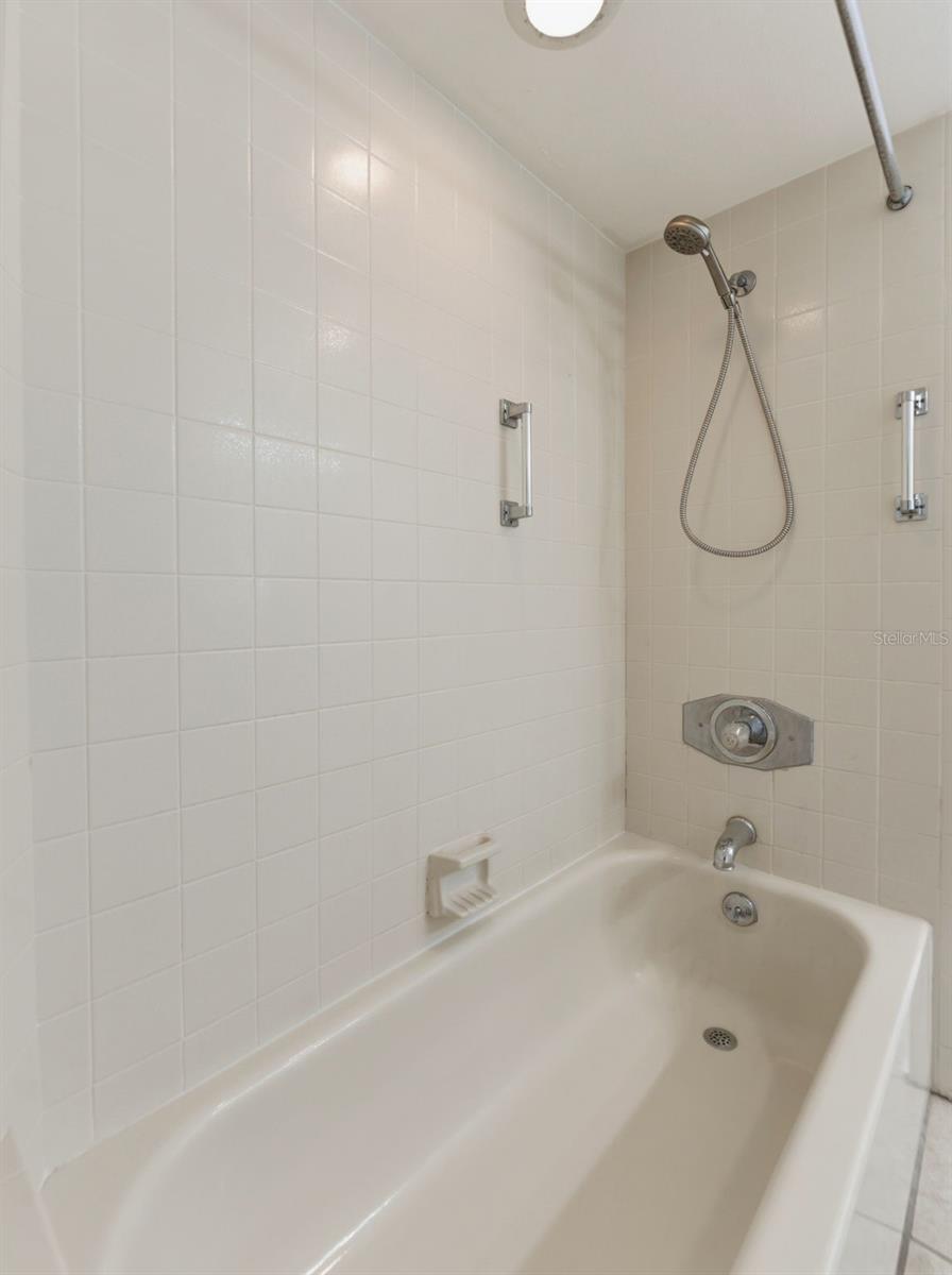 WALDEN LAKE SUB UN 1 - Residential