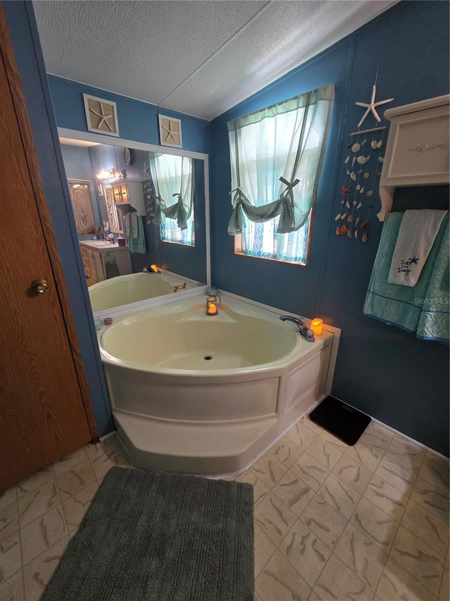 GRIFFWOOD CO-OP - Residential