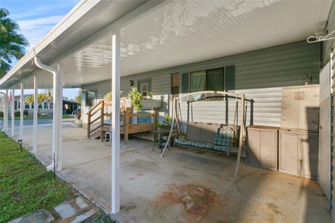 A home in SAINT CLOUD