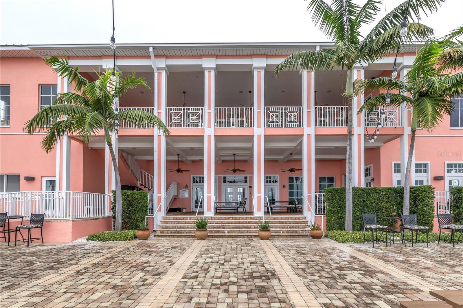 WATERSIDE AT COQUINA KEY SOUTH - Residential