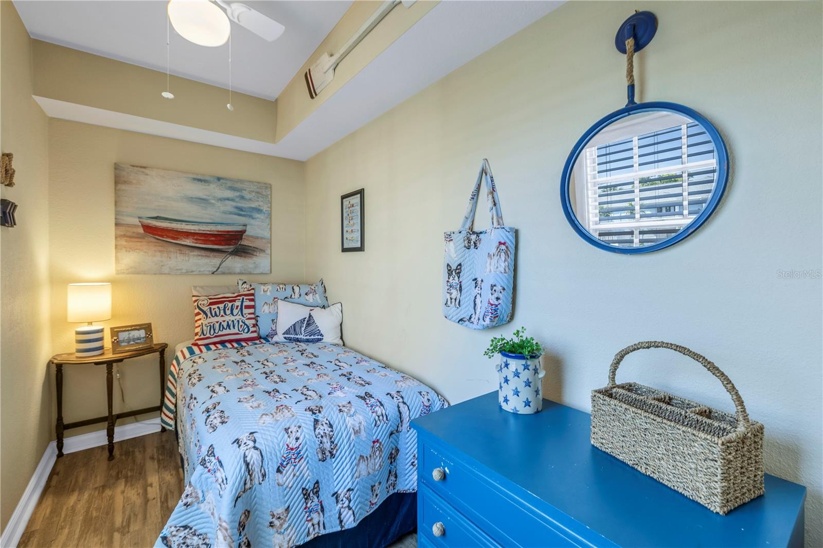 WATERSIDE AT COQUINA KEY SOUTH - Residential