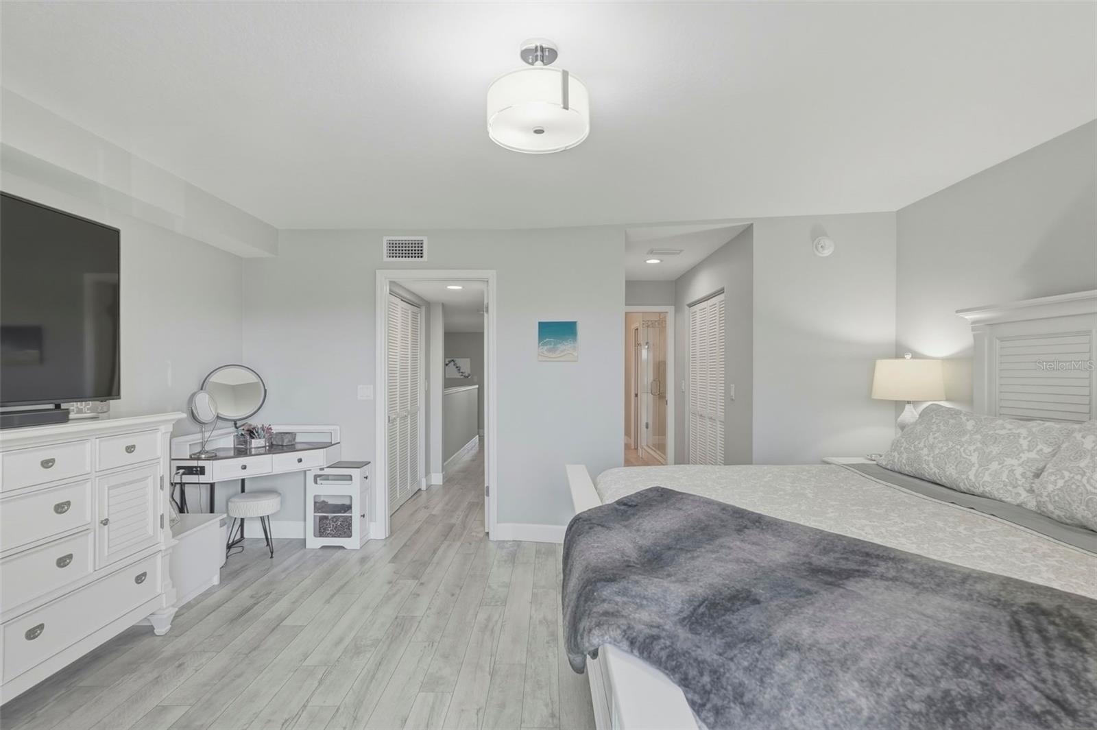 HARBOR WATCH ON TIERRA VERDE - Residential