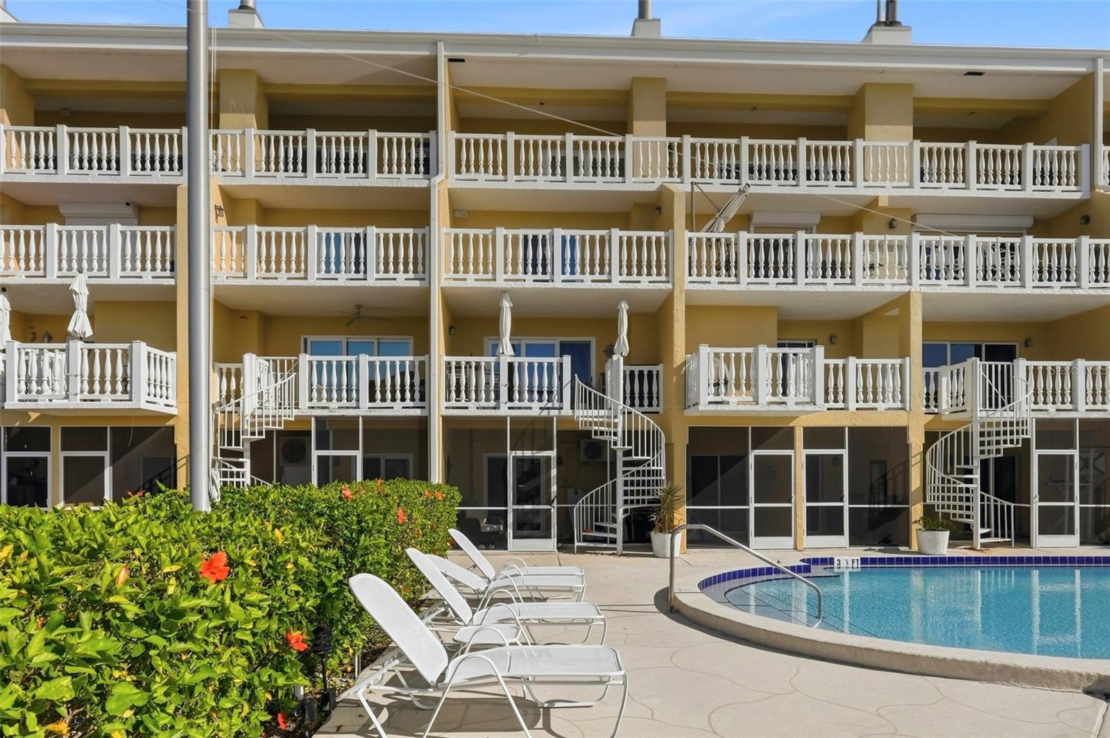 HARBOR WATCH ON TIERRA VERDE - Residential