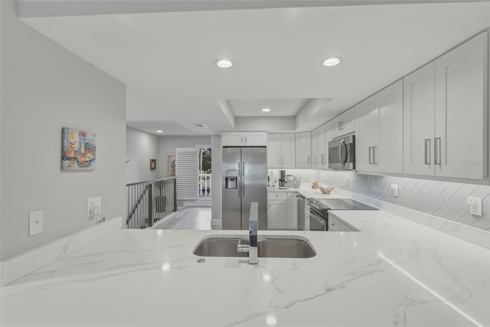 HARBOR WATCH ON TIERRA VERDE - Residential