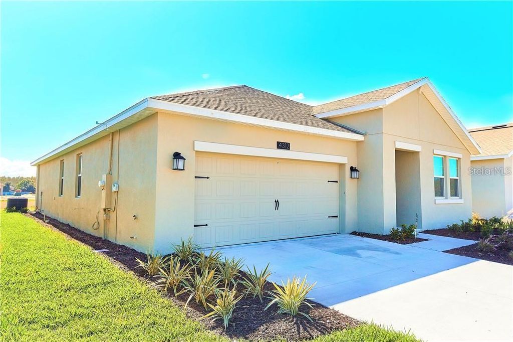 Photo of 4312 Seven Canyons Drive, Kissimmee, FL 34746 (MLS # S5140521)
