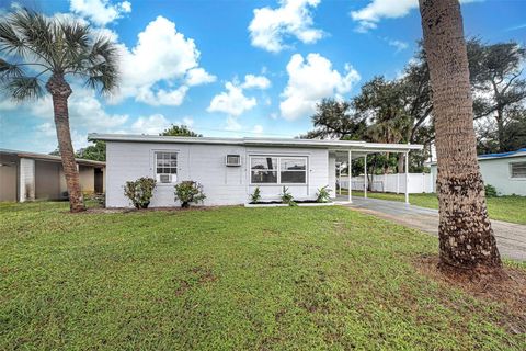 A home in PORT CHARLOTTE