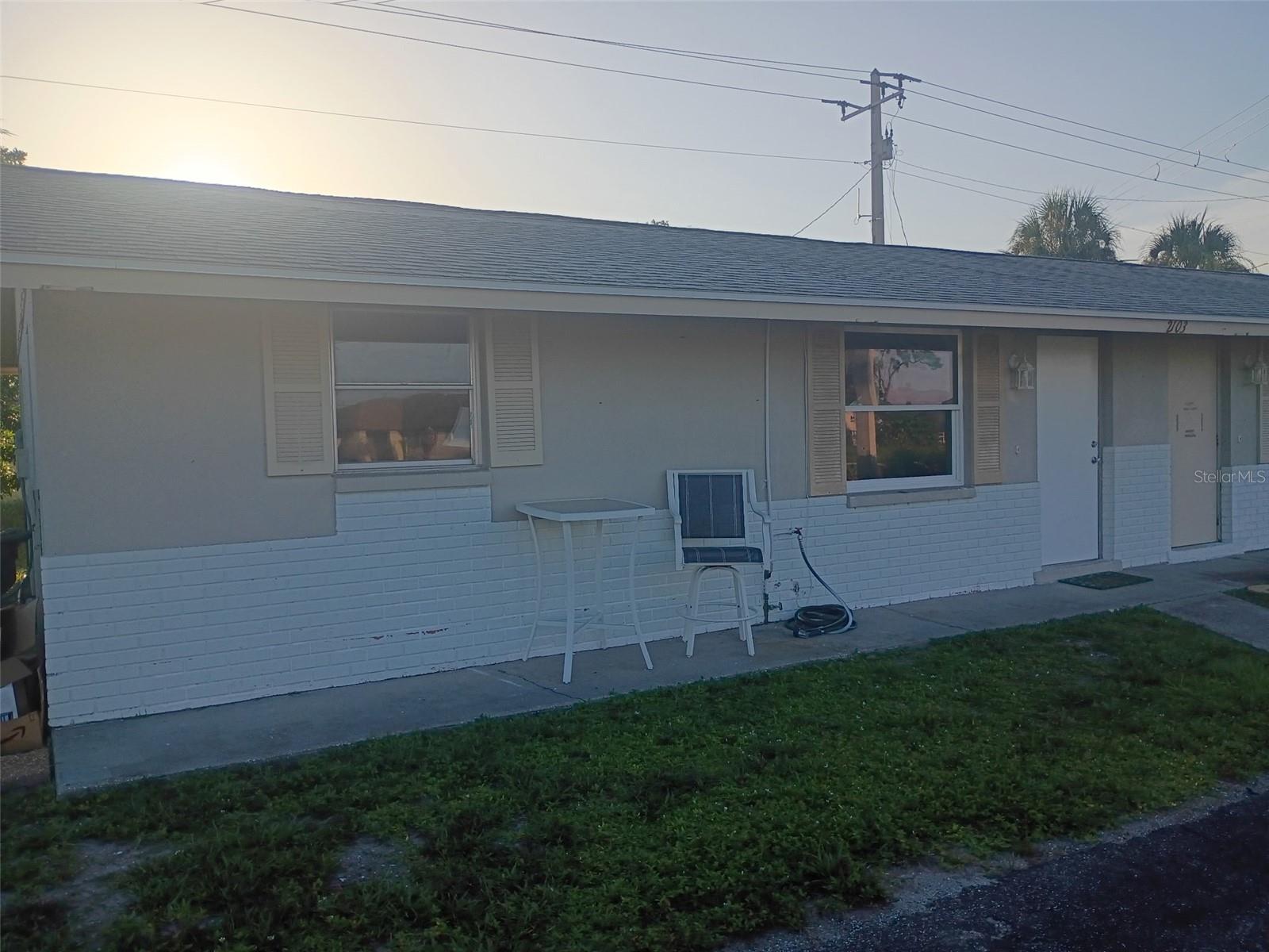 ANNUAL RENTAL - Very nice, 2 bedroom, 1.5 bath apartment available to rent on an annual basis. New appliances, updated tile flooring, and laundry hookups make for a great space to live in.