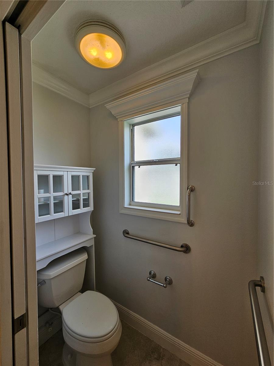 VILLAGES OF SUMTER - Residential Lease