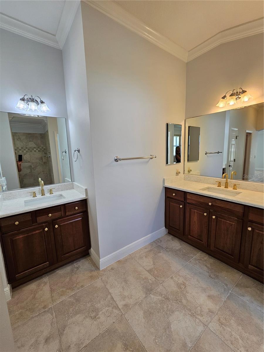 VILLAGES OF SUMTER - Residential Lease