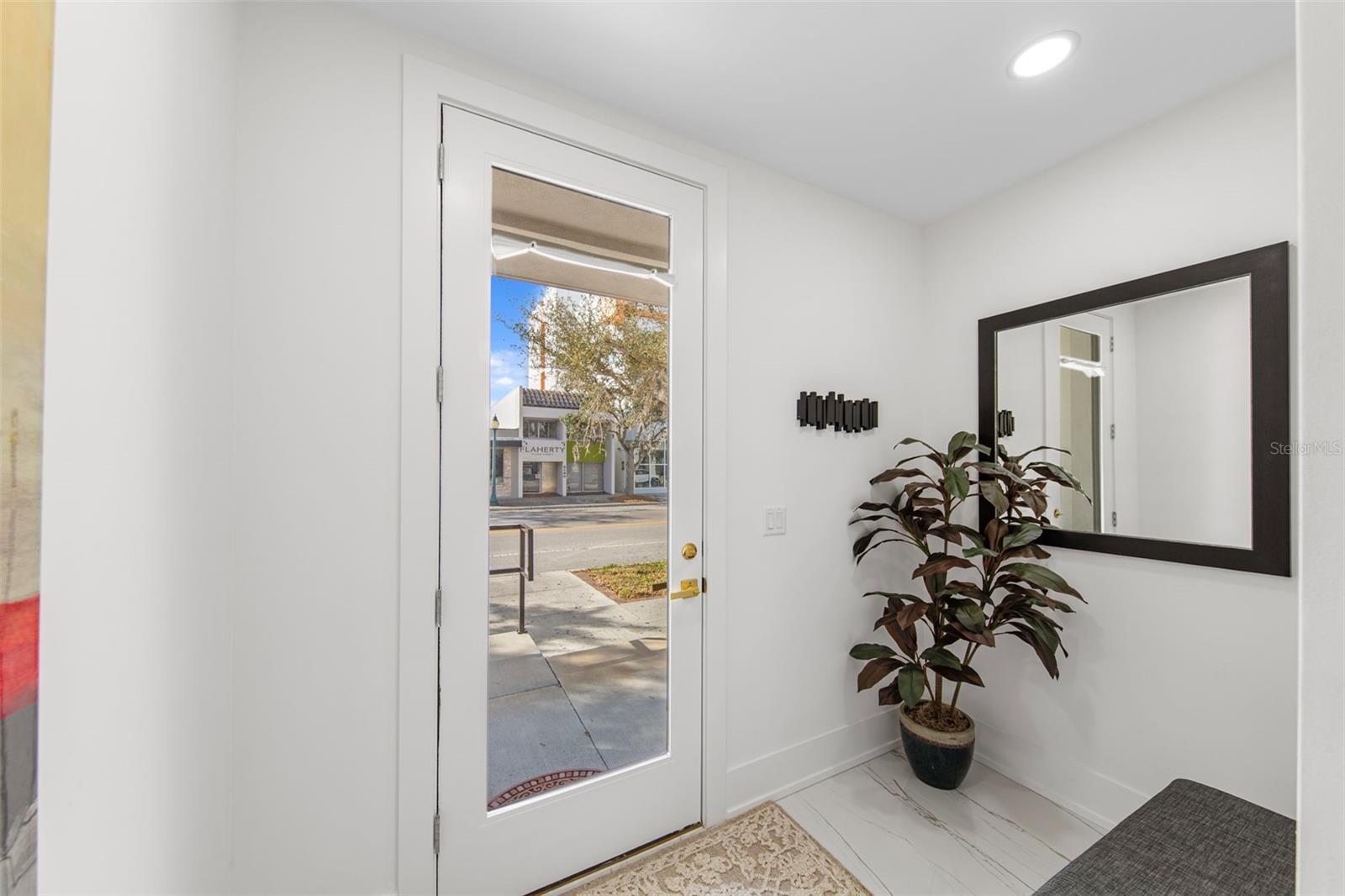 SCHOOL AVE TWNHMS - Residential