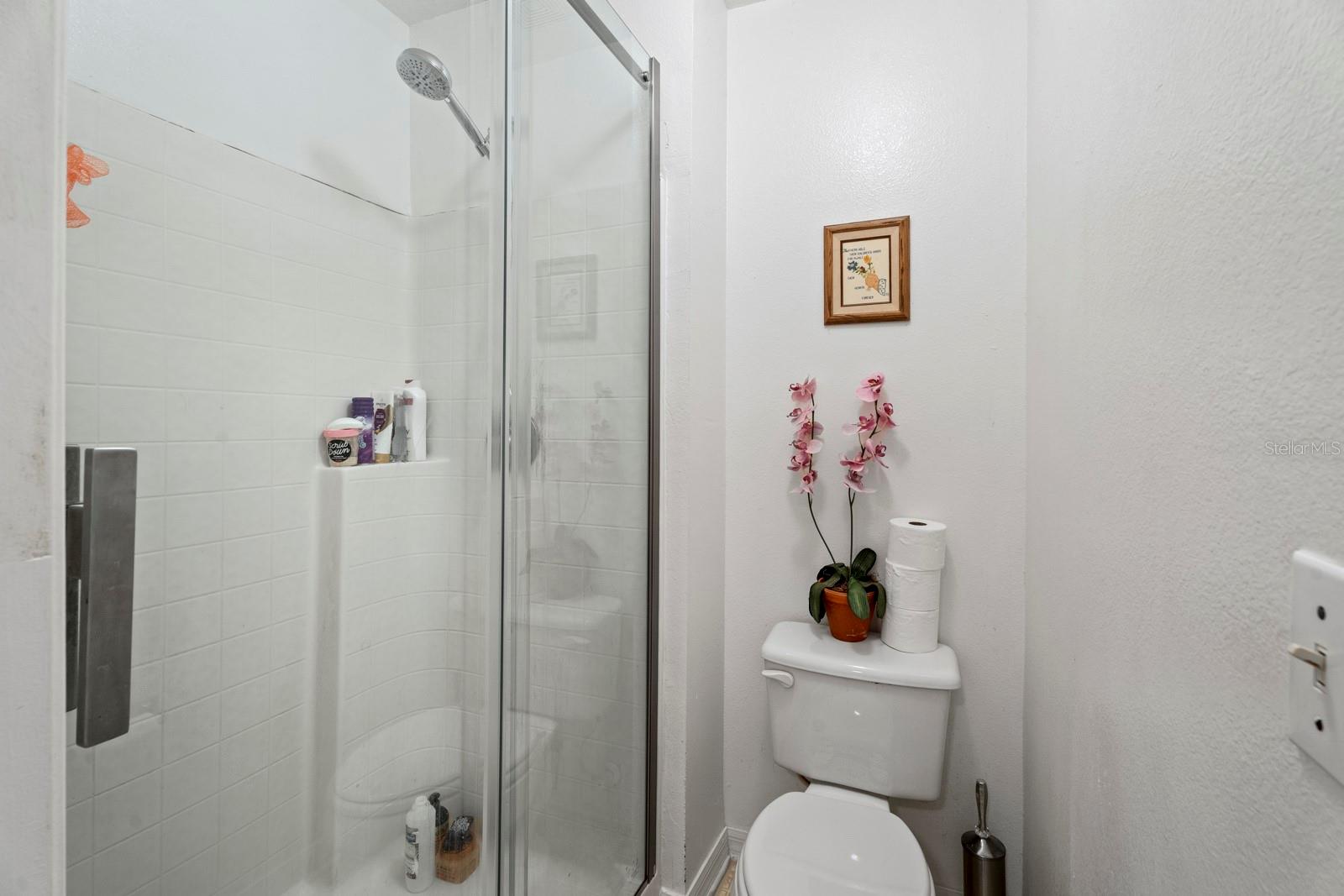 LAKE LIZZIE RESERVE - Residential