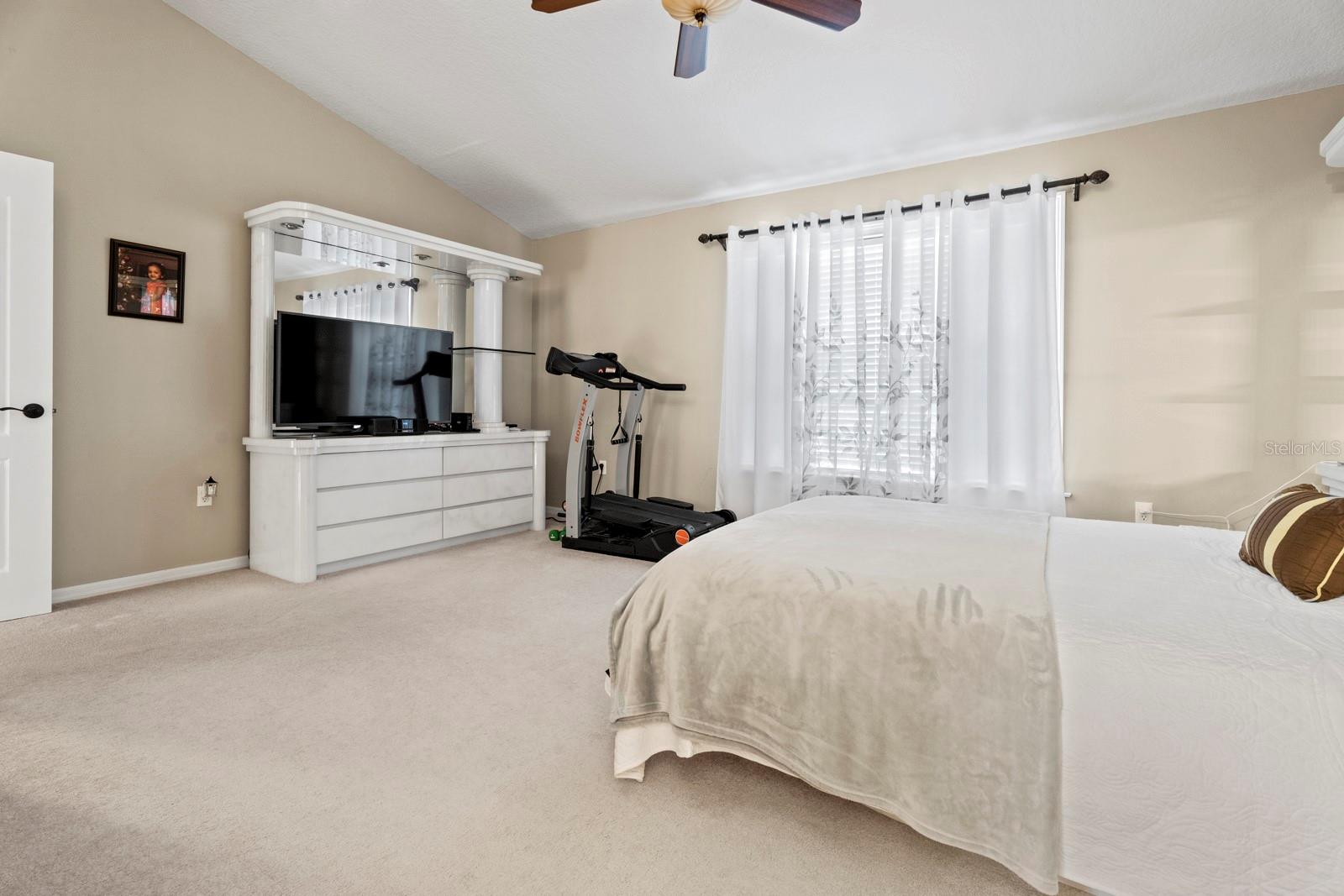 LAKE LIZZIE RESERVE - Residential