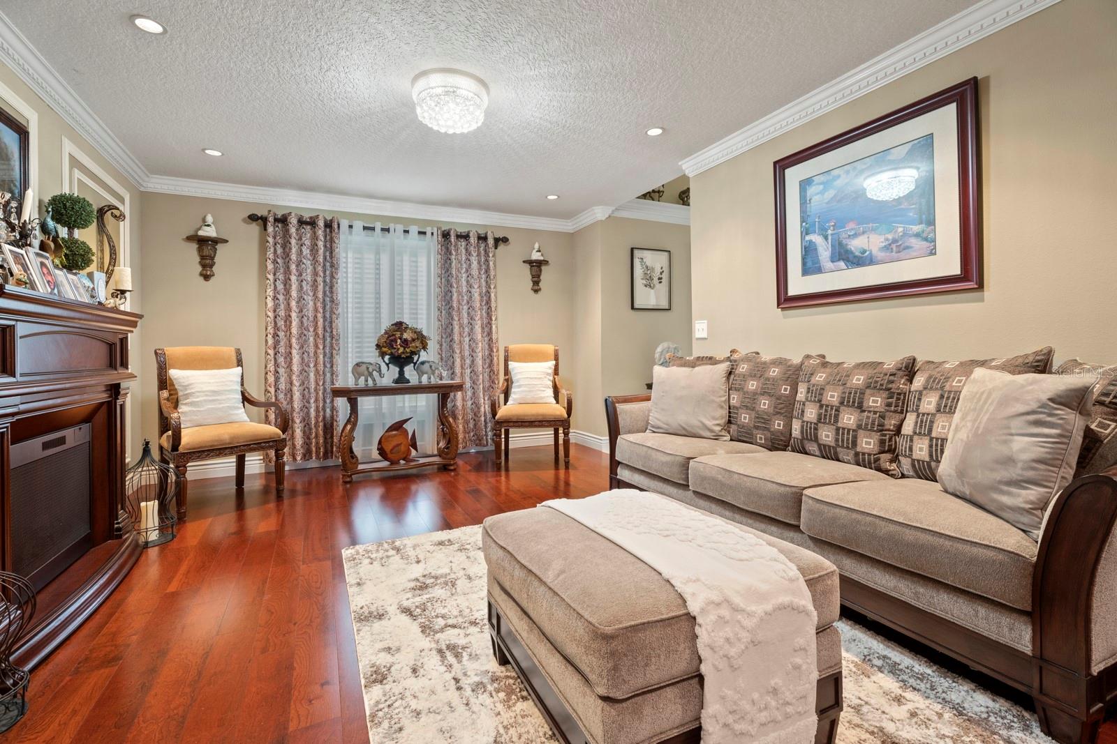LAKE LIZZIE RESERVE - Residential