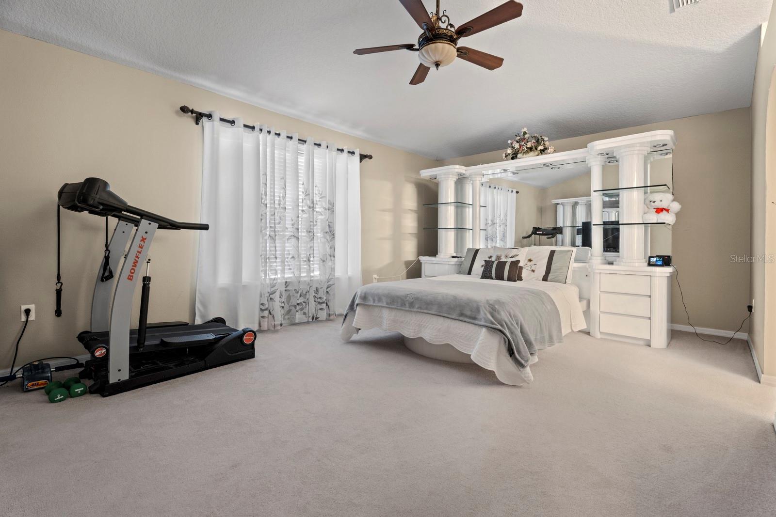 LAKE LIZZIE RESERVE - Residential