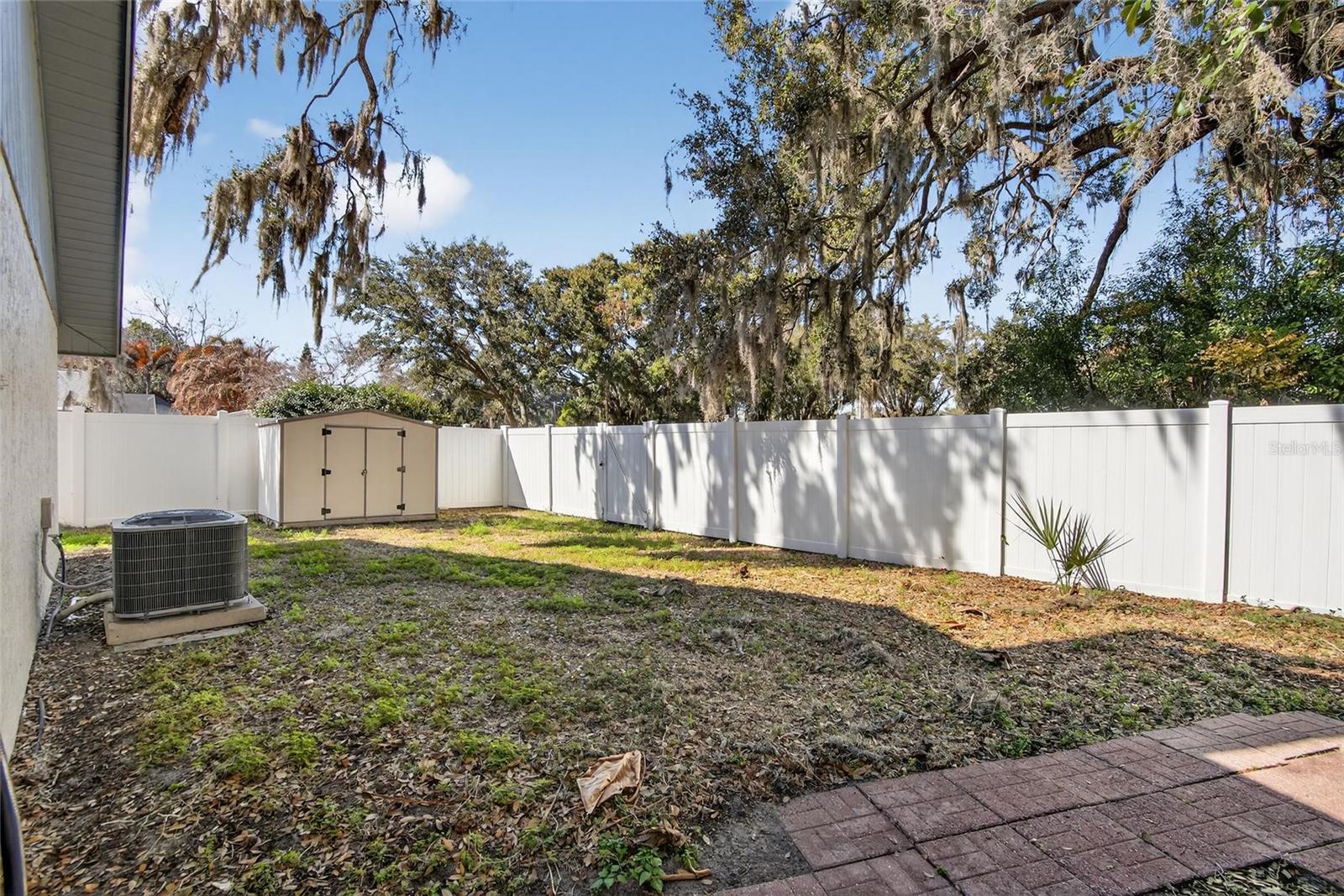 BLOOMINGDALE OAKS - Residential