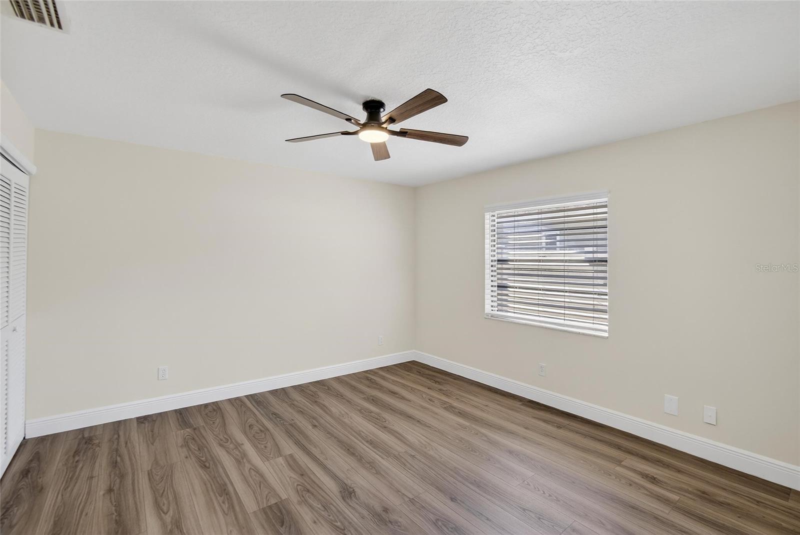 BLOOMINGDALE OAKS - Residential