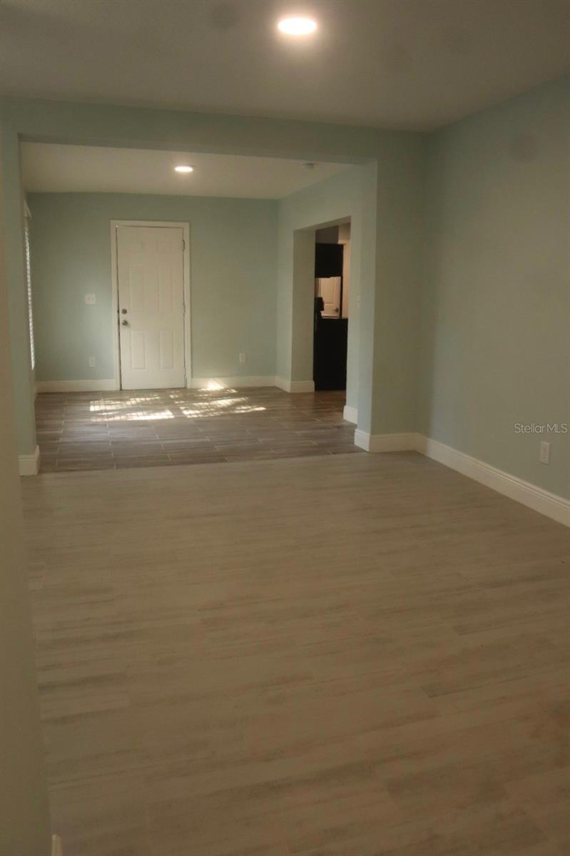 RICHMOND HEIGHTS - Residential