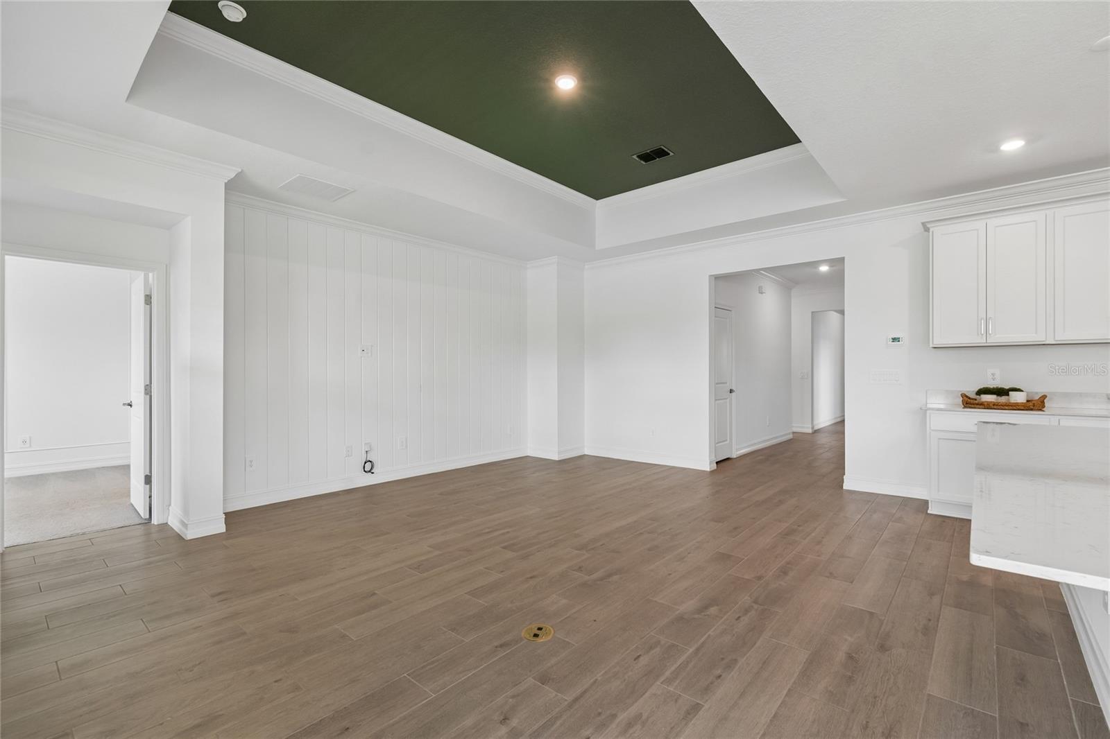 PEARL ESTATES - Residential