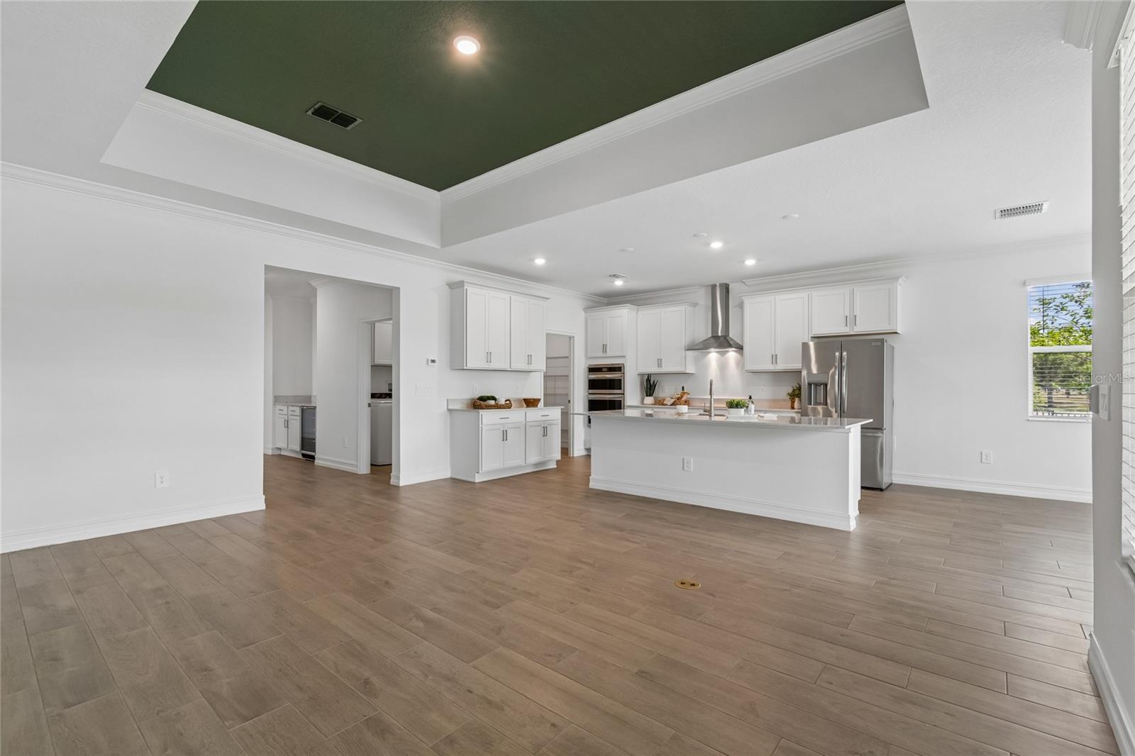 PEARL ESTATES - Residential