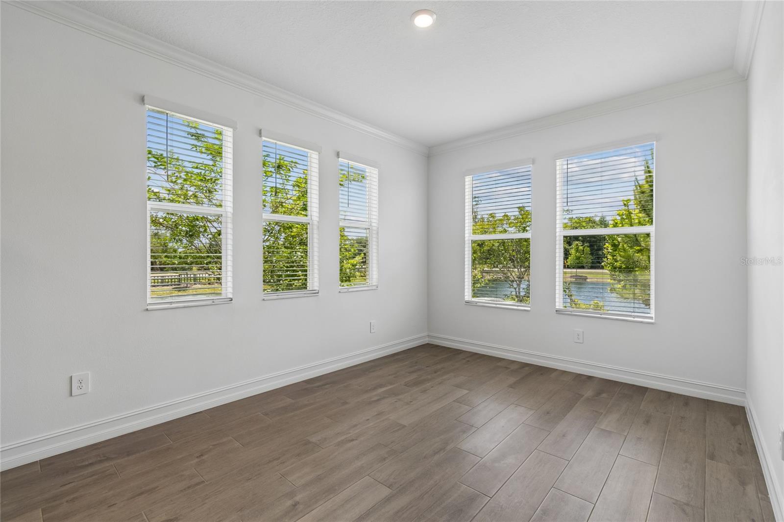 PEARL ESTATES - Residential