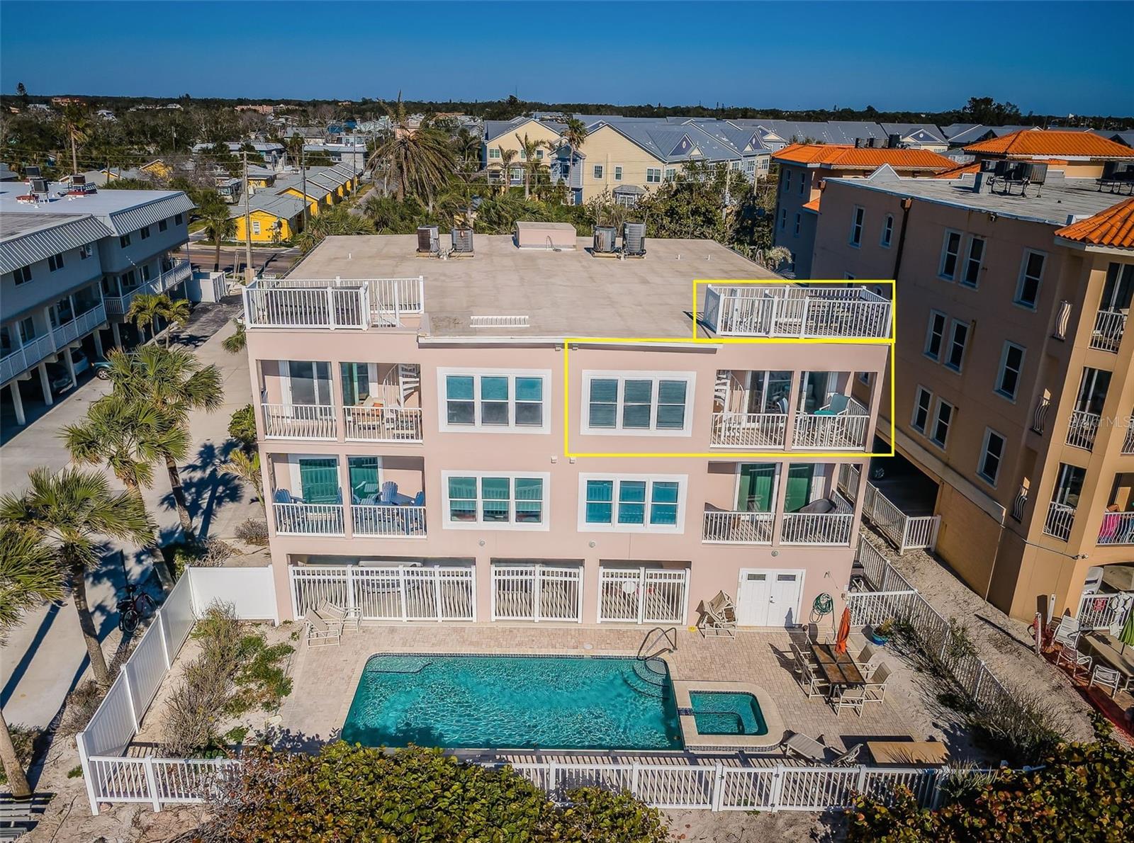 SUNDOWNER CONDO - Residential