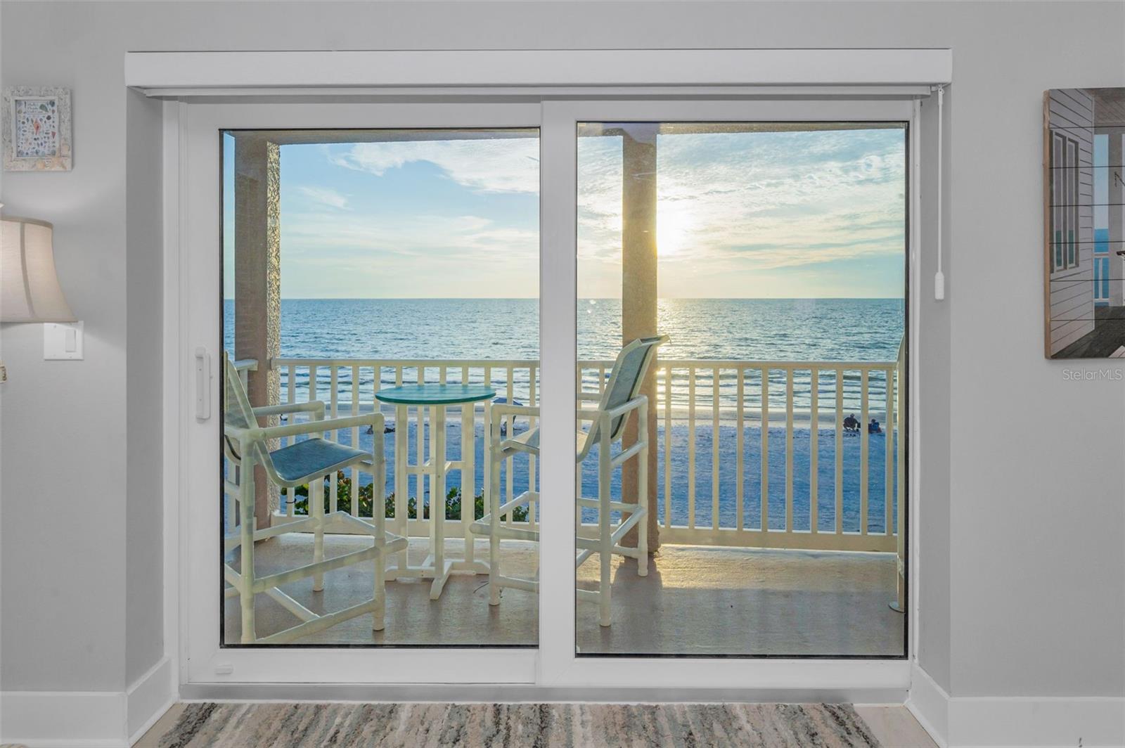 SUNDOWNER CONDO - Residential
